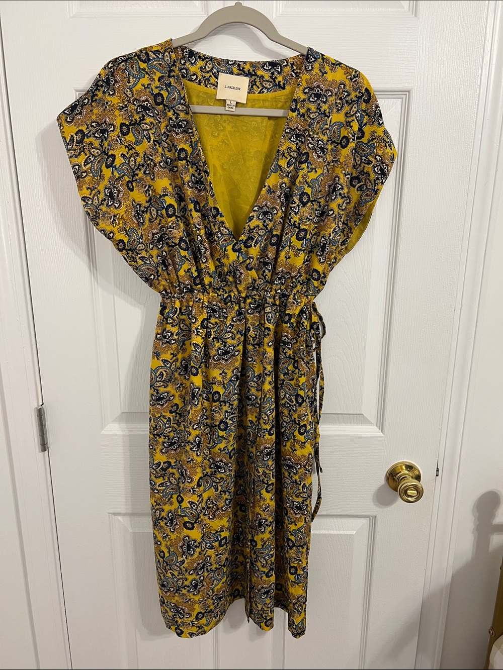 Sleeved Yellow Paisley Midi Dress